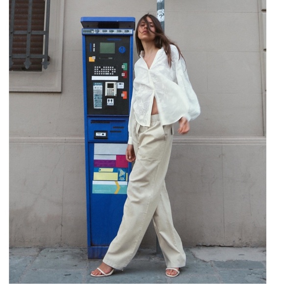 Zara Tops - FLORAL BURNOUT SHIRT